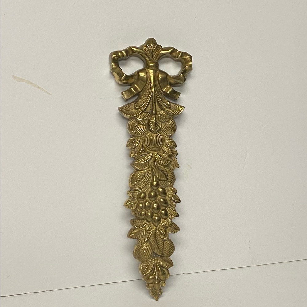 Vintage Midcentury Brass Drop Wall Hanging Fruit Leaves & Bow design